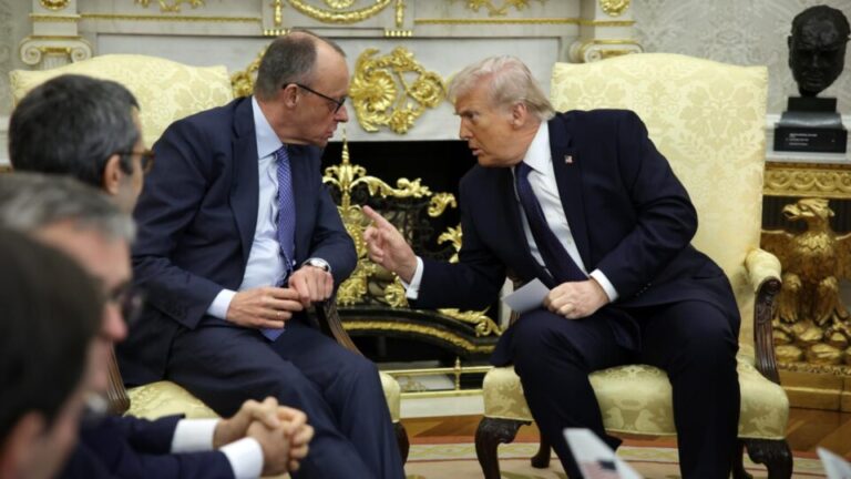 Trump amplia crise com Merz ao afirmar que ele deveria priorizar Alemanha quebrada trump-amplia-crise-com-merz-ao-afirmar-que-ele-deveria-priorizar-alemanha-quebrada