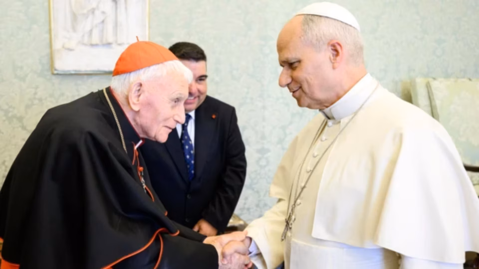 O mártir vivo do comunismo que fez até o Papa chorar o-martir-vivo-do-comunismo-que-fez-ate-o-papa-chorar