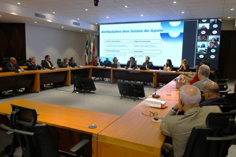 TJBAapresentaprojeto que promove maior qualificação dos serviços oferecidosao cidadão tjbaapresentaprojeto-que-promove-maior-qualificacao-dos-servicos-oferecidosao-cidadao