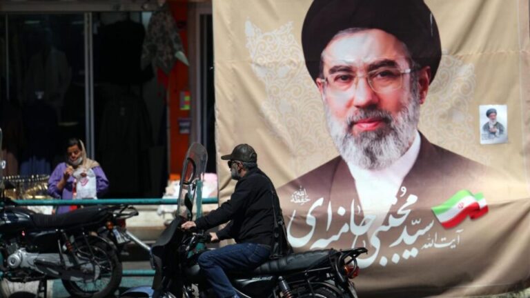ira-executa-dois-acusados-de-atuar-como-espioes-para-israel