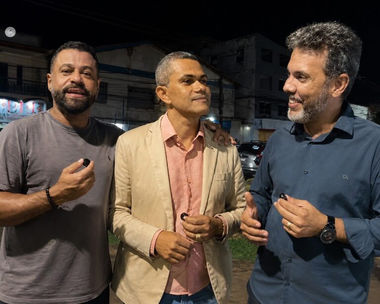 uniao,-fe-e-politica-marcam-apoio-a-pre-candidatura-de-rafa-no-baixo-sul