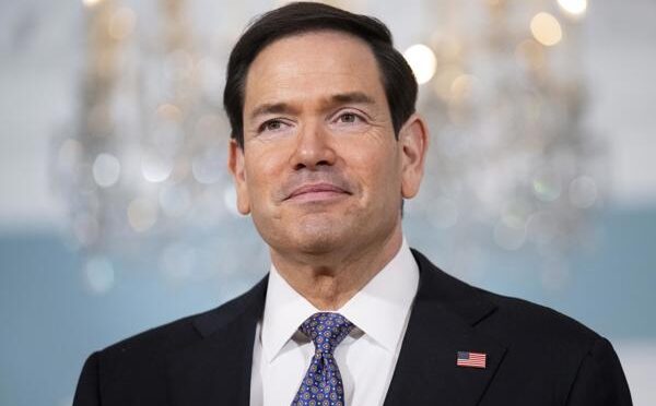 Rubio vai ao Vaticano após críticas de Trump ao papa Leão XIV para descongelar relações rubio-vai-ao-vaticano-apos-criticas-de-trump-ao-papa-leao-xiv-para-descongelar-relacoes