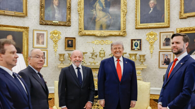 Encontro entre Lula e Trump repercute na imprensa internacional encontro-entre-lula-e-trump-repercute-na-imprensa-internacional