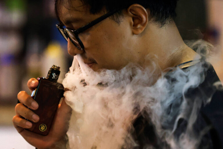 argentina-libera-venda-de-vapes-sob-protesto-de-entidades-medicas