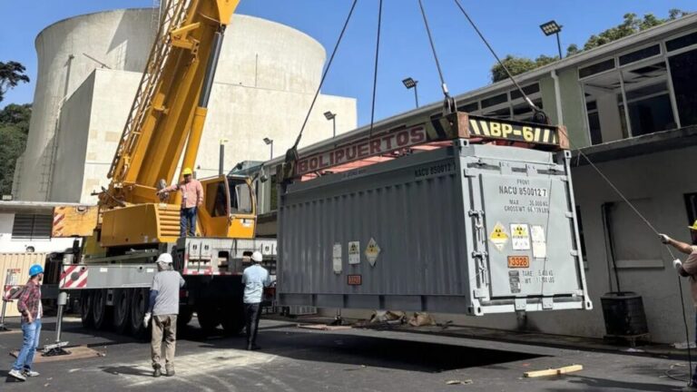 Risco nuclear na América do Sul? EUA retiram urânio altamente enriquecido da Venezuela risco-nuclear-na-america-do-sul?-eua-retiram-uranio-altamente-enriquecido-da-venezuela
