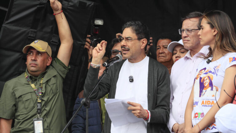 quem-e-ivan-cepeda,-candidato-de-petro-acusado-pela-oposicao-de-ligacoes-com-as-farc