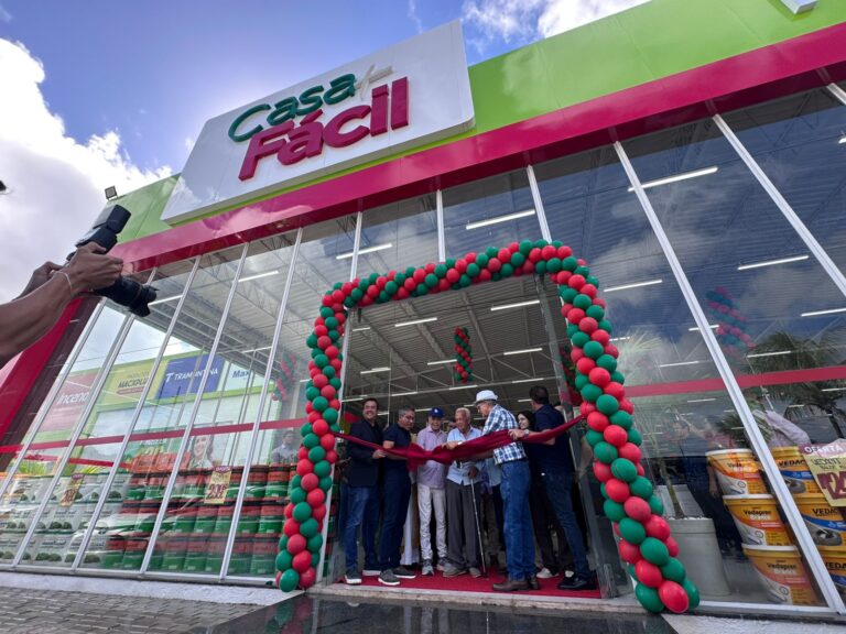 casa+facil-reinaugura-unidade-com-estrutura-moderna-e-conceito-home-center-em-valenca