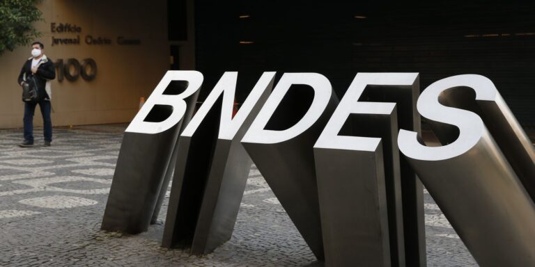 BNDES tem lucro de R$ 3,1 bilhões no primeiro trimestre bndes-tem-lucro-de-r$-3,1-bilhoes-no-primeiro-trimestre