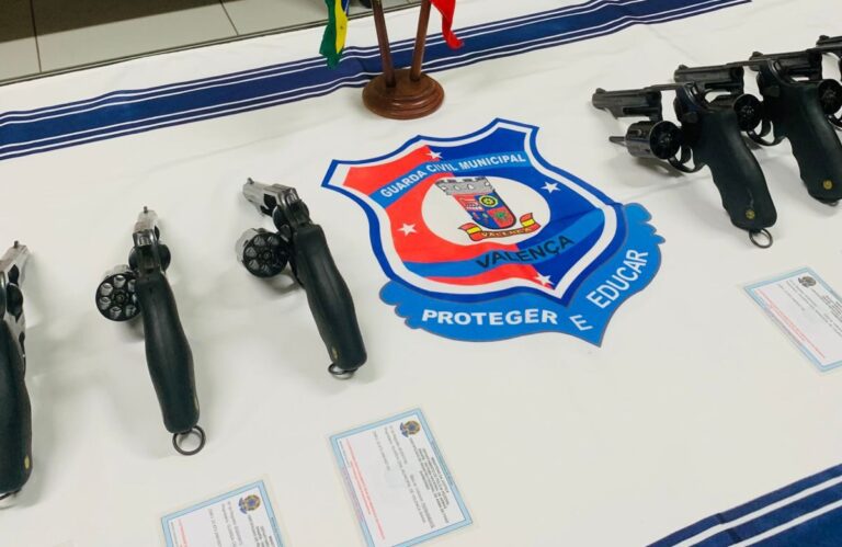 Guarda Civil Municipal de Valença recebe novos armamentos e amplia atuação guarda-civil-municipal-de-valenca-recebe-novos-armamentos-e-amplia-atuacao