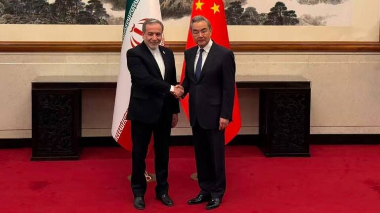 Provocação? Durante visita de Trump a Pequim, Irã permite trânsito de navios da China por Ormuz provocacao?-durante-visita-de-trump-a-pequim,-ira-permite-transito-de-navios-da-china-por-ormuz