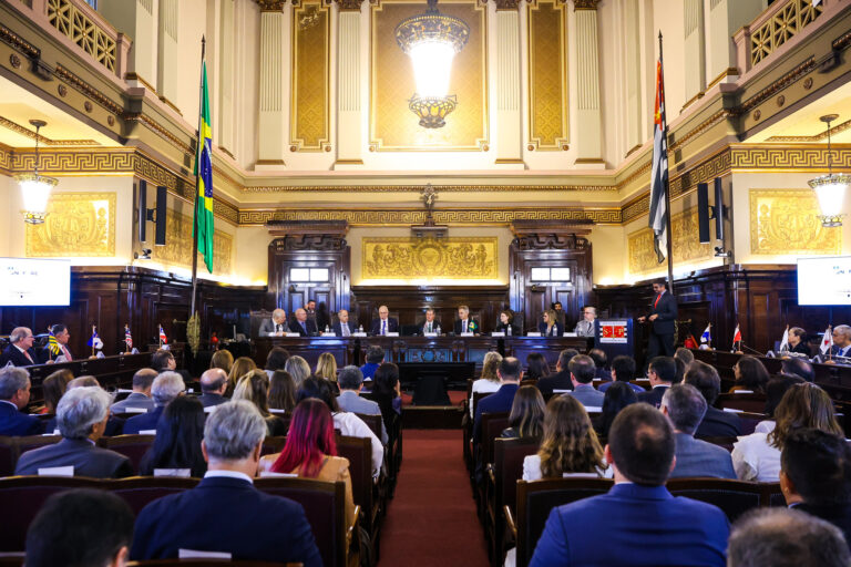 encontro-doconsepreencerra-atividades-com-palestra-do-ministro-edson-fachin-e-carta-de-sao-paulo