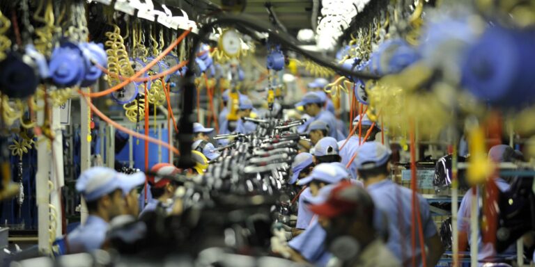 parecer-da-61-e-adiado-em-meio-a-pressao-para-transicao-de-10-anos