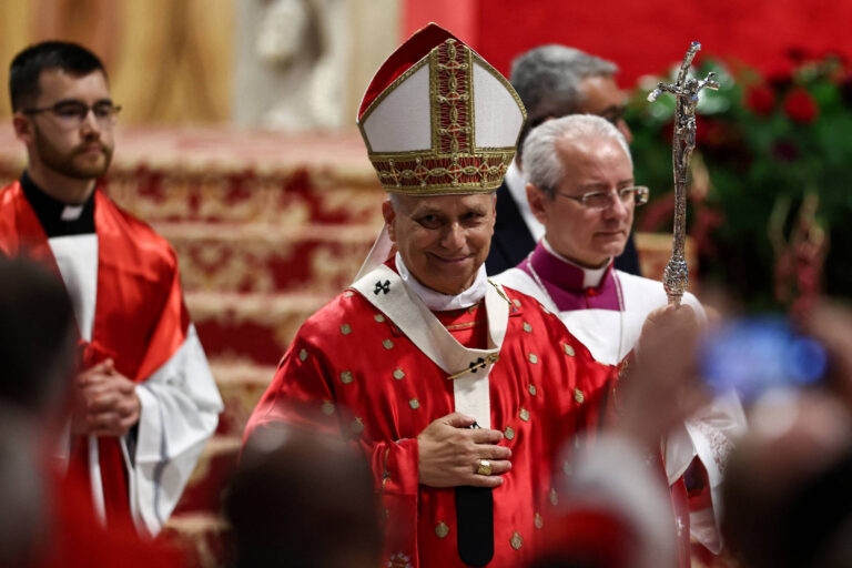 Papa Leão 14 condena ‘guerra justa’ e pede desaceleração no desenvolvimento da IA papa-leao-14-condena-‘guerra-justa’-e-pede-desaceleracao-no-desenvolvimento-da-ia