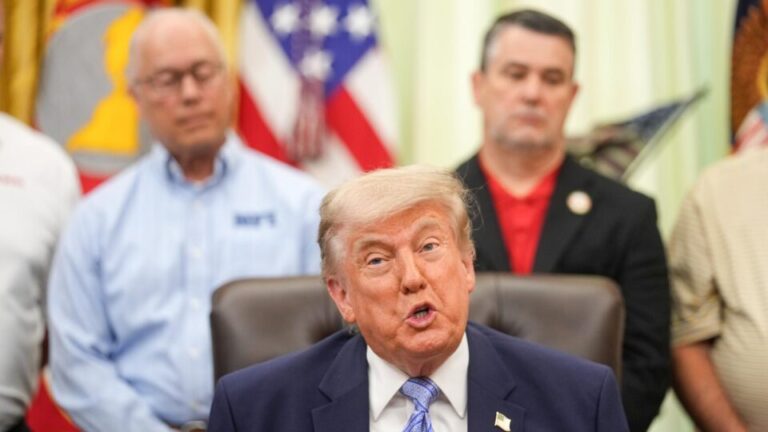 em-vitoria-para-trump,-justica-dos-eua-mantem-ordem-executiva-que-restringe-voto-por-correio