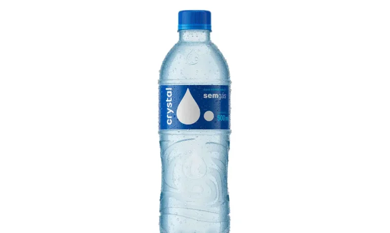 anvisa-determina-recolhimento-de-lote-da-agua-mineral-crystal-sem-gas