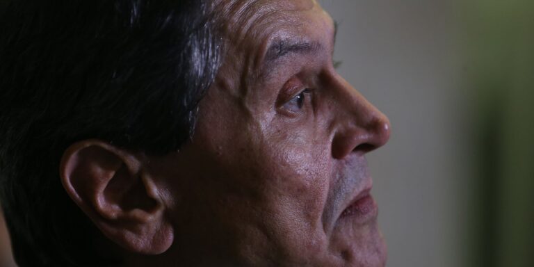 Moraes e Dino rejeitam recurso de Roberto Jefferson contra multa moraes-e-dino-rejeitam-recurso-de-roberto-jefferson-contra-multa