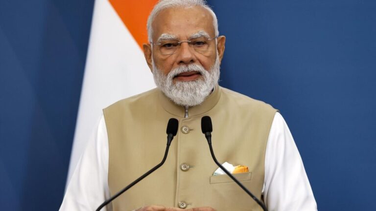 india-protesta-contra-os-eua-apos-ataque-contra-petroleiro-matar-tres-cidadaos-do-pais