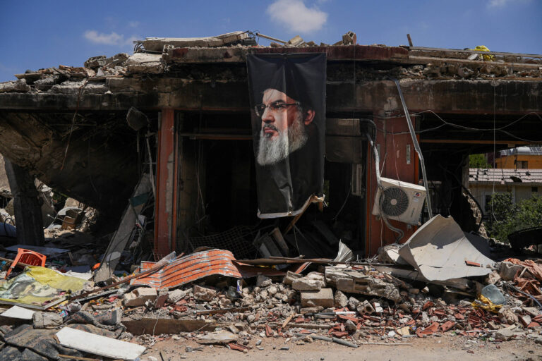 trump-critica-israel-por-ataques-ao-libano-e-diz-que-siria-poderia-acabar-com-o-hezbollah