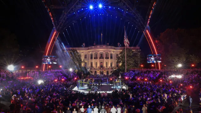FBI Impediu Possível Ataque A Evento Do UFC Na Casa Branca No Aniversário De Trump fbi-impediu-possivel-ataque-a-evento-do-ufc-na-casa-branca-no-aniversario-de-trump