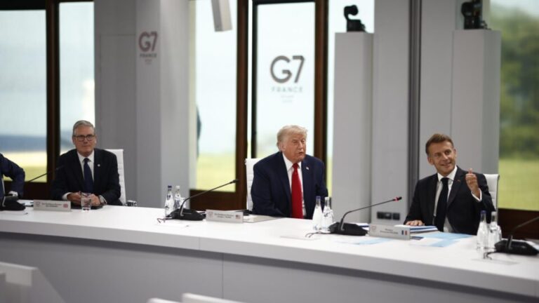trump-diz-que-memorando-nao-e-acordo-final-e-que-eua-atacarao-se-ira-nao-se-comportar
