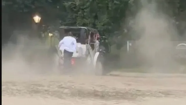 Turista Morre Em Passeio De Carruagem Depois De Cavalo Perder O Controle turista-morre-em-passeio-de-carruagem-depois-de-cavalo-perder-o-controle