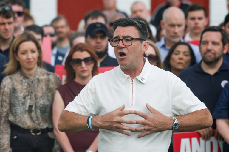 Rival de Starmer vence eleição no Reino Unido e ameaça futuro de primeiro-ministro rival-de-starmer-vence-eleicao-no-reino-unido-e-ameaca-futuro-de-primeiro-ministro