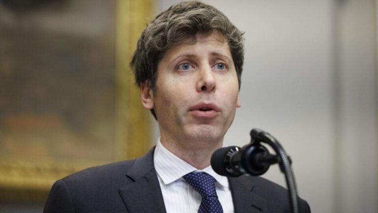 dona-do-chatgpt-contrata-ex-assessor-de-trump-antes-de-possivel-estreia-na-bolsa