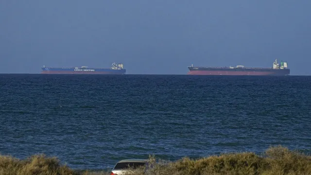 Irã Volta A Encerrar Ormuz Após Ataques De Israel Contra O Líbano ira-volta-a-encerrar-ormuz-apos-ataques-de-israel-contra-o-libano