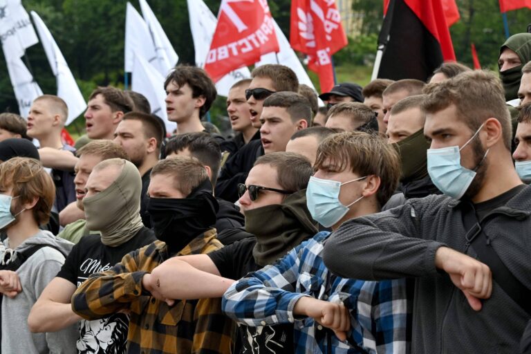 passado-nazista-na-ucrania-reabre-crise-com-a-polonia
