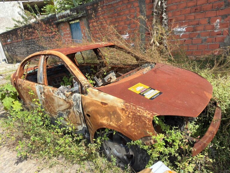 prefeitura-de-valenca-notifica-donos-de-veiculos-abandonados-e-reforca-fiscalizacao-nas-ruas