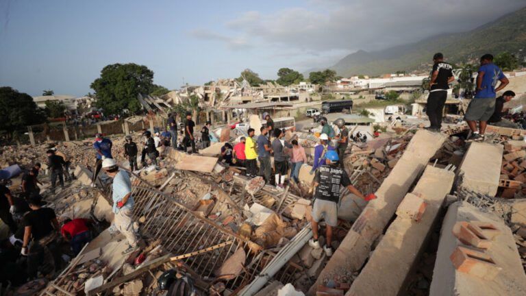 venezuela-confirma-1.430-mortes-e-3,2-mil-feridos-apos-terremotos