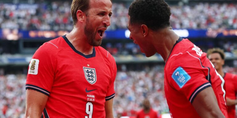 Inglaterra sobra no 2º tempo, vence Panamá e avança em 1º no Grupo L inglaterra-sobra-no-2o-tempo,-vence-panama-e-avanca-em-1o-no-grupo-l