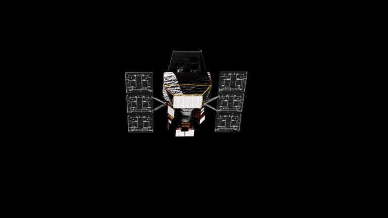 espaconave-parte-para-resgatar-telescopio-da-nasa-que-corre-risco-de-cair-na-terra
