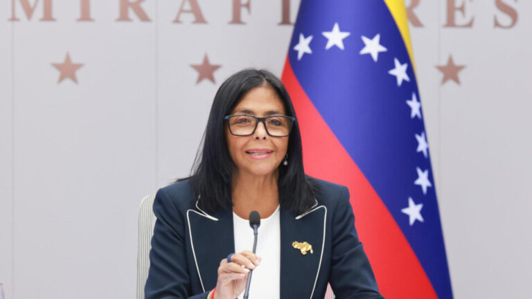 com-venezuela-devastada,-regime-chavista-apela-por-ajuda-dos-eua-e-do-fmi