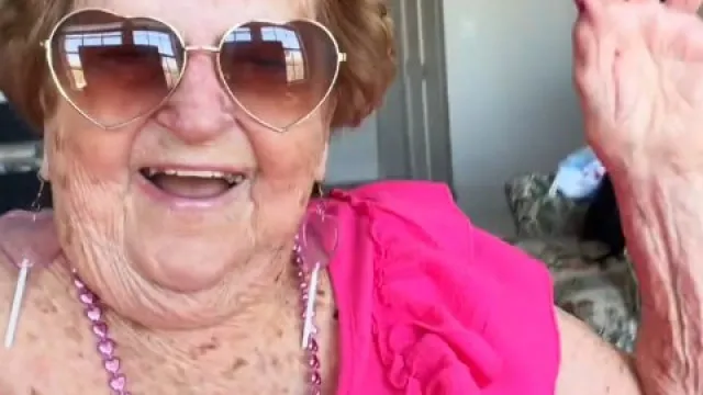 Asilo Ameaça Expulsar Influencer De 96 Anos Devido A Festas “agitadas” asilo-ameaca-expulsar-influencer-de-96-anos-devido-a-festas-“agitadas”