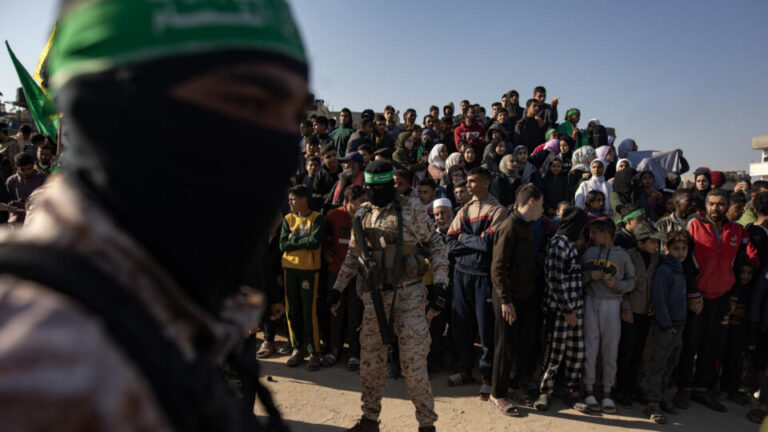 hamas-anuncia-dissolucao-do-seu-governo-em-gaza;-conselho-da-paz-pede-acoes,-nao-promessas