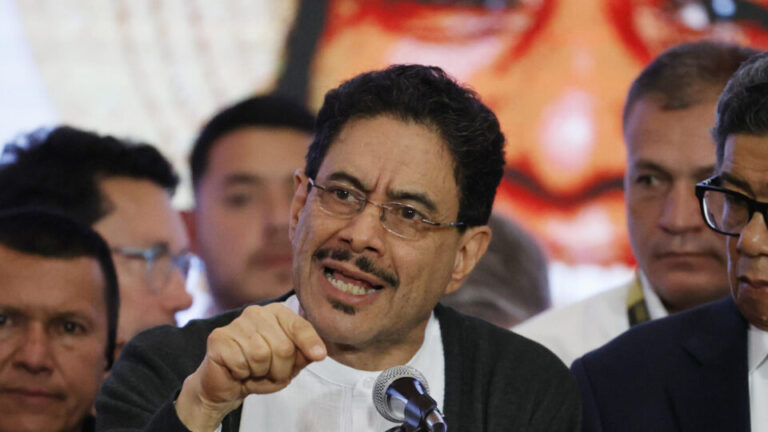 candidato-derrotado-na-colombia-prega-desobediencia-civil-contra-presidente-eleito