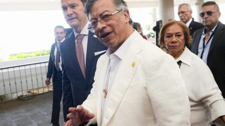 Petro insiste em alegar fraude eleitoral após vitória da direita na Colômbia petro-insiste-em-alegar-fraude-eleitoral-apos-vitoria-da-direita-na-colombia