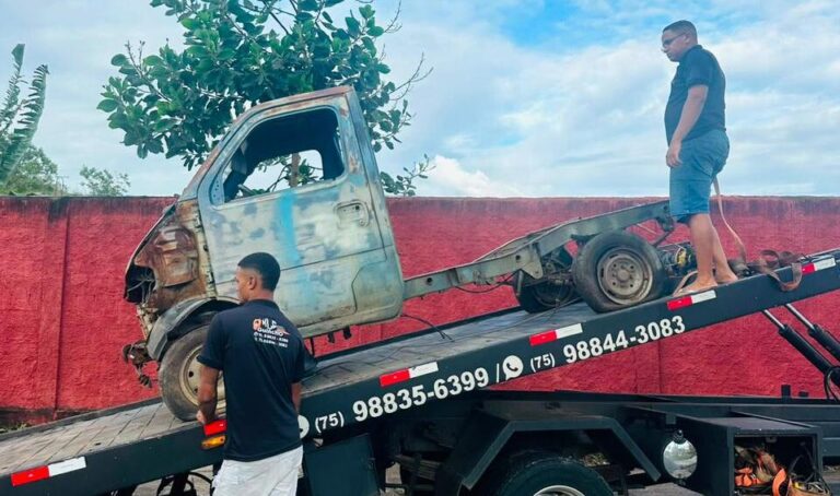 prefeitura-inicia-remocao-de-veiculos-abandonados-em-vias-publicas-de-valenca