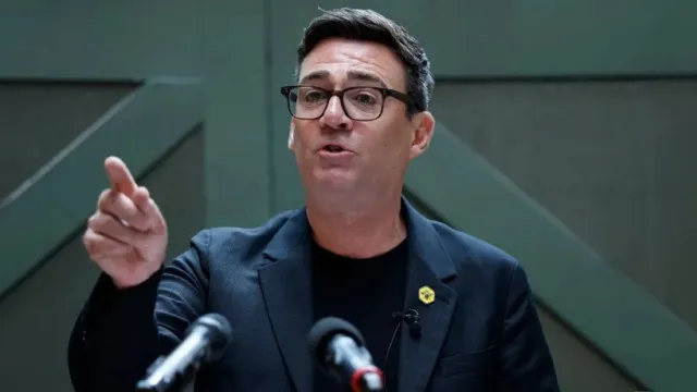 Futuro Primeiro-Ministro Aposta Em ‘manchesterismo’ Para Transformar Reino Unido futuro-primeiro-ministro-aposta-em-‘manchesterismo’-para-transformar-reino-unido