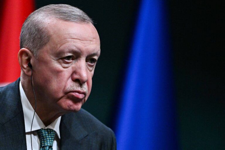 Turquia anuncia punição a mais de cem médicos por excesso de cesáreas turquia-anuncia-punicao-a-mais-de-cem-medicos-por-excesso-de-cesareas