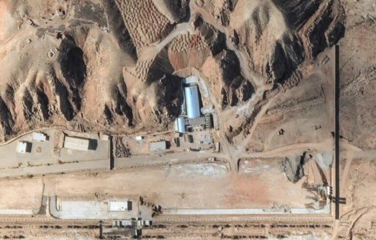 satelites-indicam-reconstrucao-de-instalacao-nuclear-do-ira-ligada-a-programa-de-armas