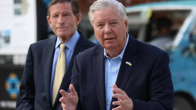 Lindsey Graham, Aliado De Trump, Morre Após Doença Repentina lindsey-graham,-aliado-de-trump,-morre-apos-doenca-repentina