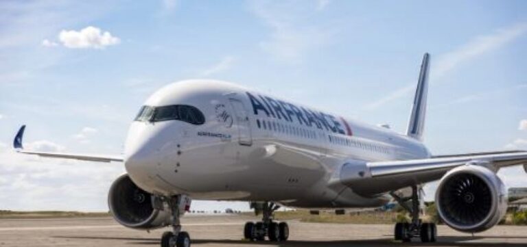 salvador-tera-mais-voos-diretos-para-paris-na-alta-temporada;-confira-detalhes