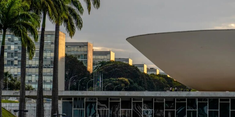 congresso-se-aproxima-do-recesso-sem-votar-pec-61-e-pl-da-misoginia
