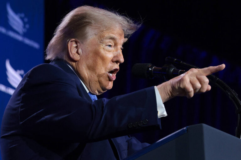 Trump criticará urnas eletrônicas e eleições de 2020 em pronunciamento televisionado à nação trump-criticara-urnas-eletronicas-e-eleicoes-de-2020-em-pronunciamento-televisionado-a-nacao