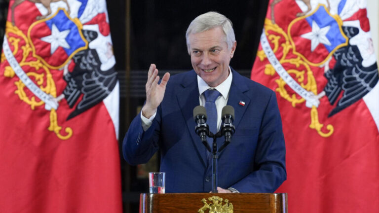 Projeto de lei do Chile pode obrigar mulheres a ouvirem coração do feto antes de abortar projeto-de-lei-do-chile-pode-obrigar-mulheres-a-ouvirem-coracao-do-feto-antes-de-abortar