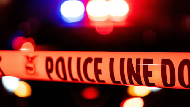 Mulher Mata Homem Encontrado Escondido Sob Cama Da Filha Nos EUA mulher-mata-homem-encontrado-escondido-sob-cama-da-filha-nos-eua