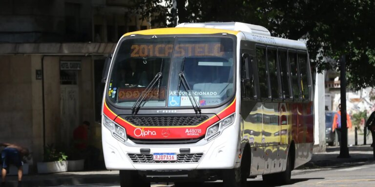 quinta-reuniao-entre-rodoviarios-e-patroes-termina-sem-acordo-no-rio