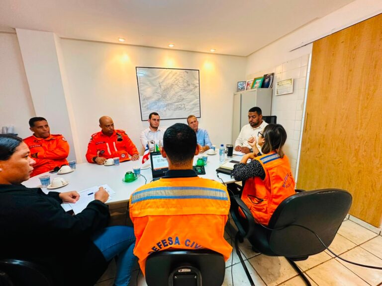 Valença reforça ações para enfrentar os efeitos do El Niño e prevenir queimadas valenca-reforca-acoes-para-enfrentar-os-efeitos-do-el-nino-e-prevenir-queimadas